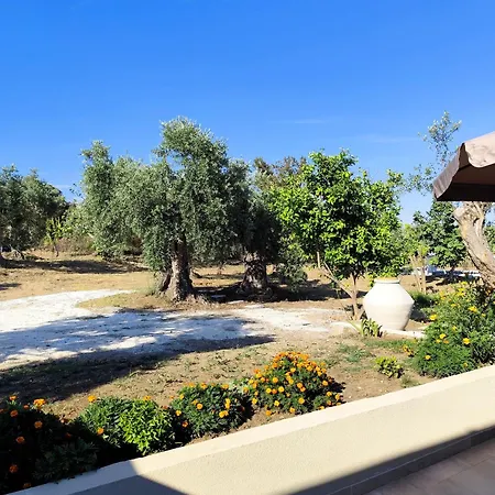 Pensiune Ariadne's Garden *